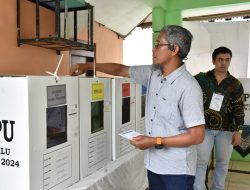 Warga Antusias Datangi TPS 03 Kejaksaan